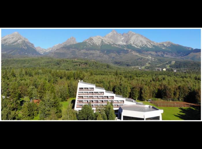 Kongresové centrum Slovenské akademie věd ve Staré Lesné